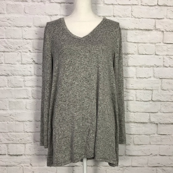 Lane Bryant Tops - Lane Bryant Heather Gray LongSleeve Soft Vneck Top